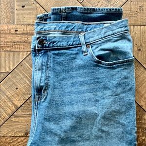 Old Navy Athletic fit jeans. 44x32.